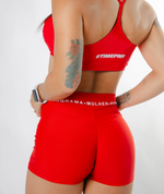 Carregar imagem no visualizador da galeria, Short Vermelho "Bumbum na Lua" – Liberdade de Movimento para Treino de Pernas