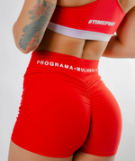 Carregar imagem no visualizador da galeria, Short Vermelho "Bumbum na Lua" – Liberdade de Movimento para Treino de Pernas